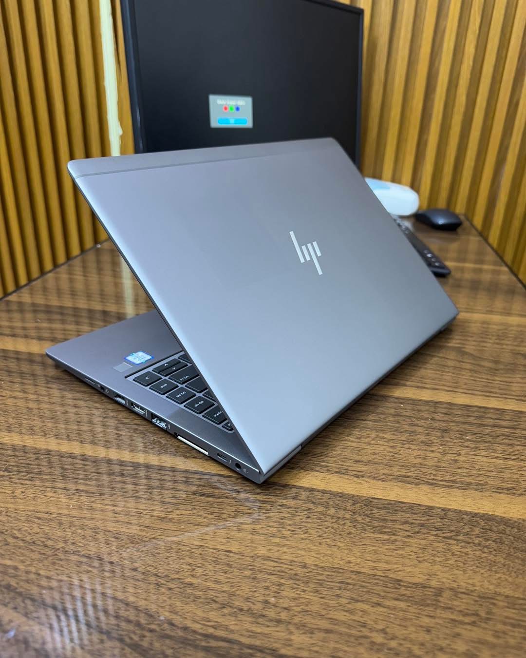 HP ZBOOK 14U G6 – LA PUISSANCE D’UNE WORKSTATION,